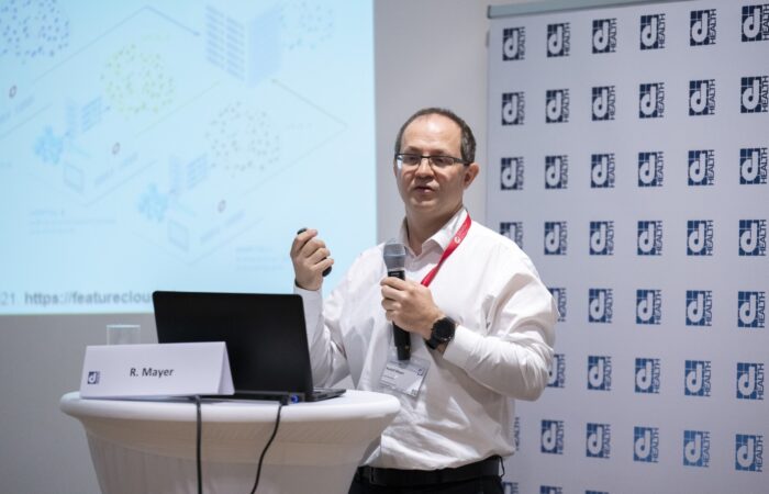 Rudolf Mayer giving his talk